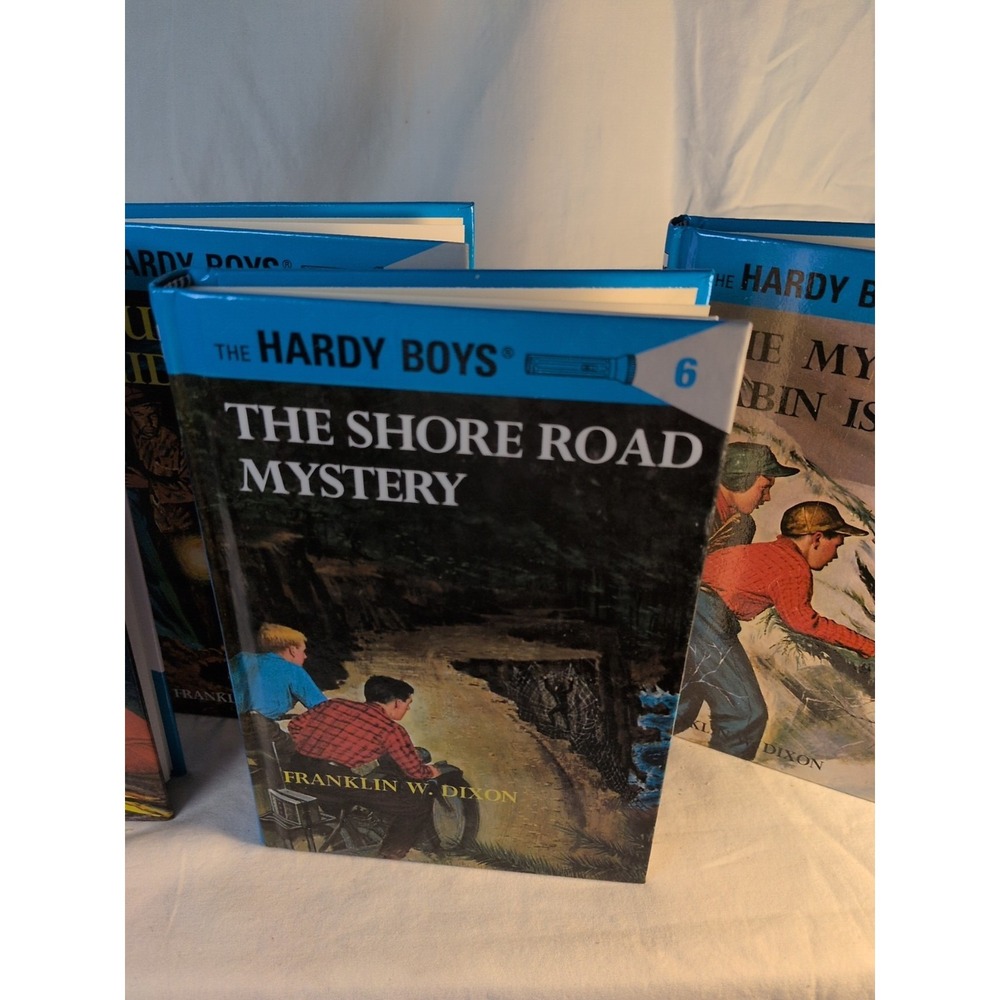 Hardy Boys Hardcover Book Lot 4 Franklin W Dixon Secret Old Mill Shore Road Myst - Picture 3 of 7